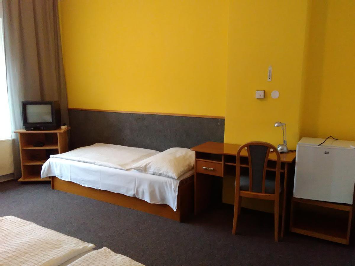 Penzion Vis A Vis Třebíč Dış mekan fotoğraf